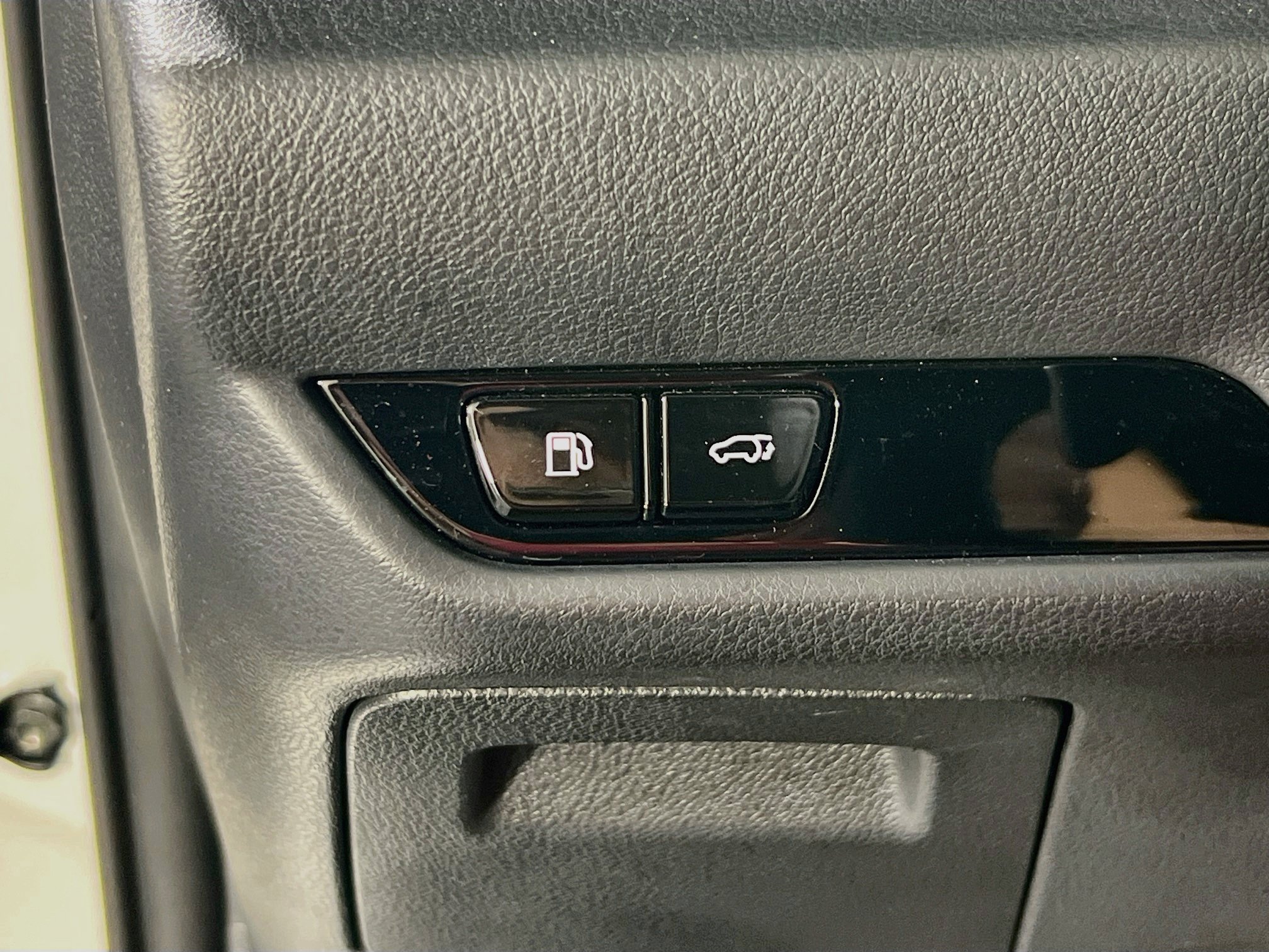 Used 2025 Lexus NX 350 AWD w/ Accessory Package (2T) image 10