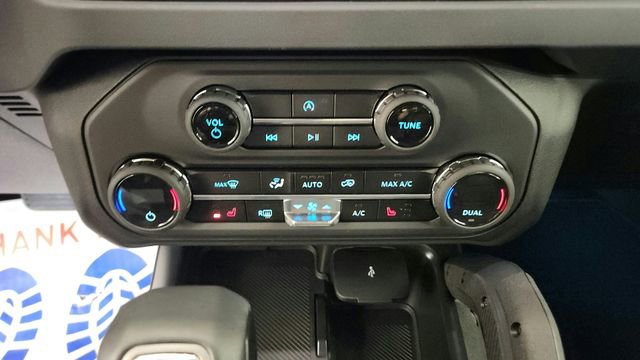 New 2025 Ford Bronco Big Bend w/ Black Diamond Package image 18