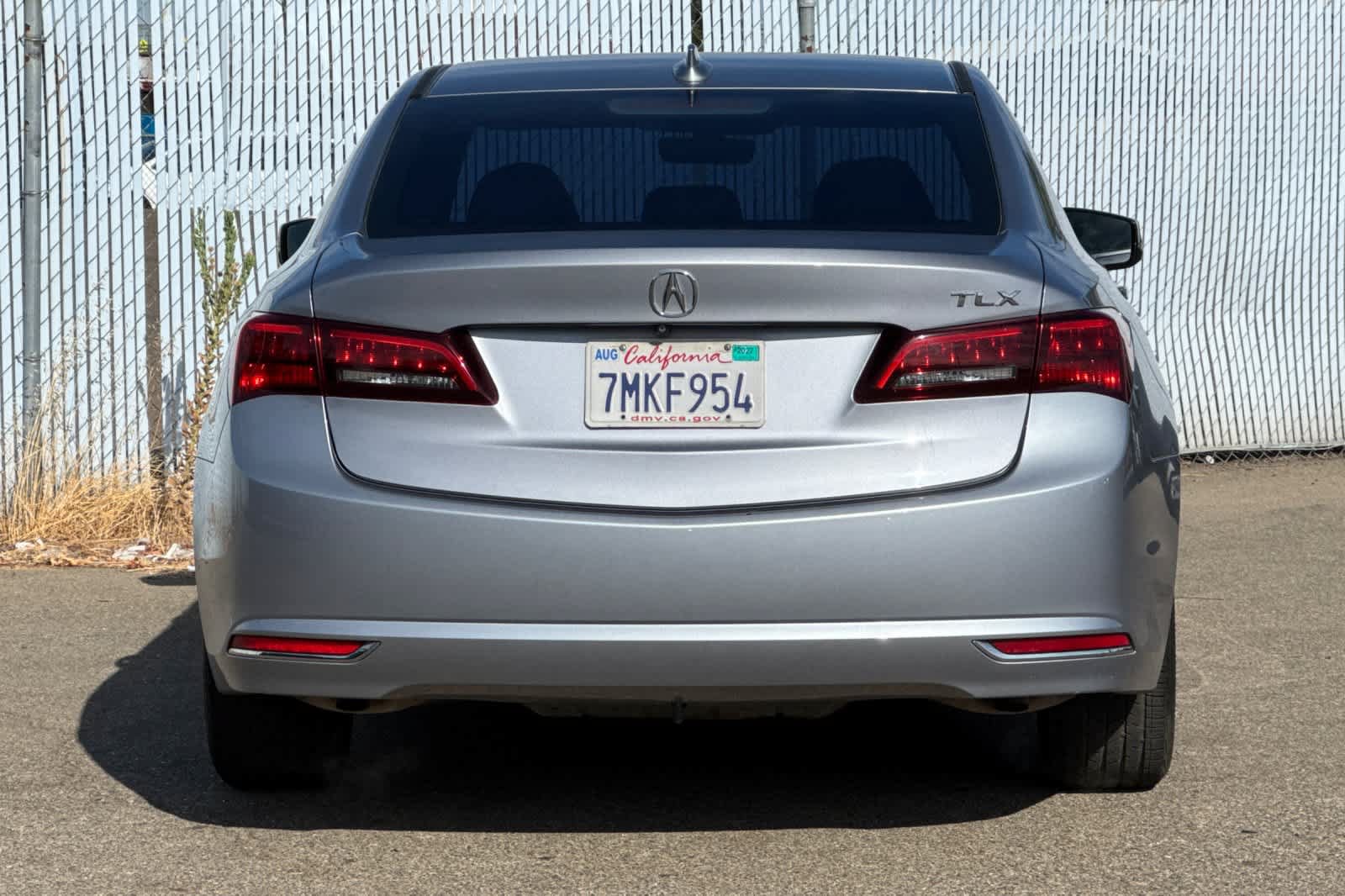 Used 2015 Acura TLX w/ Technology Package FWD image 4