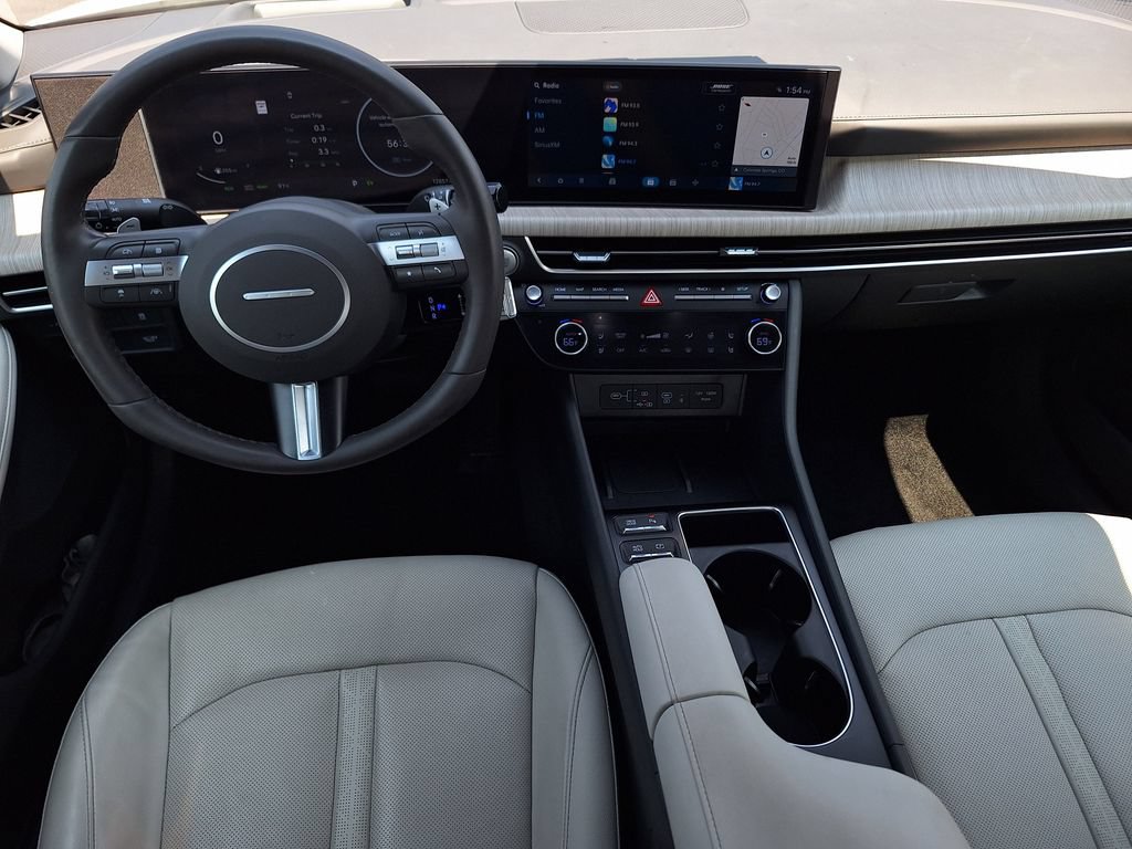 Certified 2025 Hyundai Sonata Limited FWD image 14