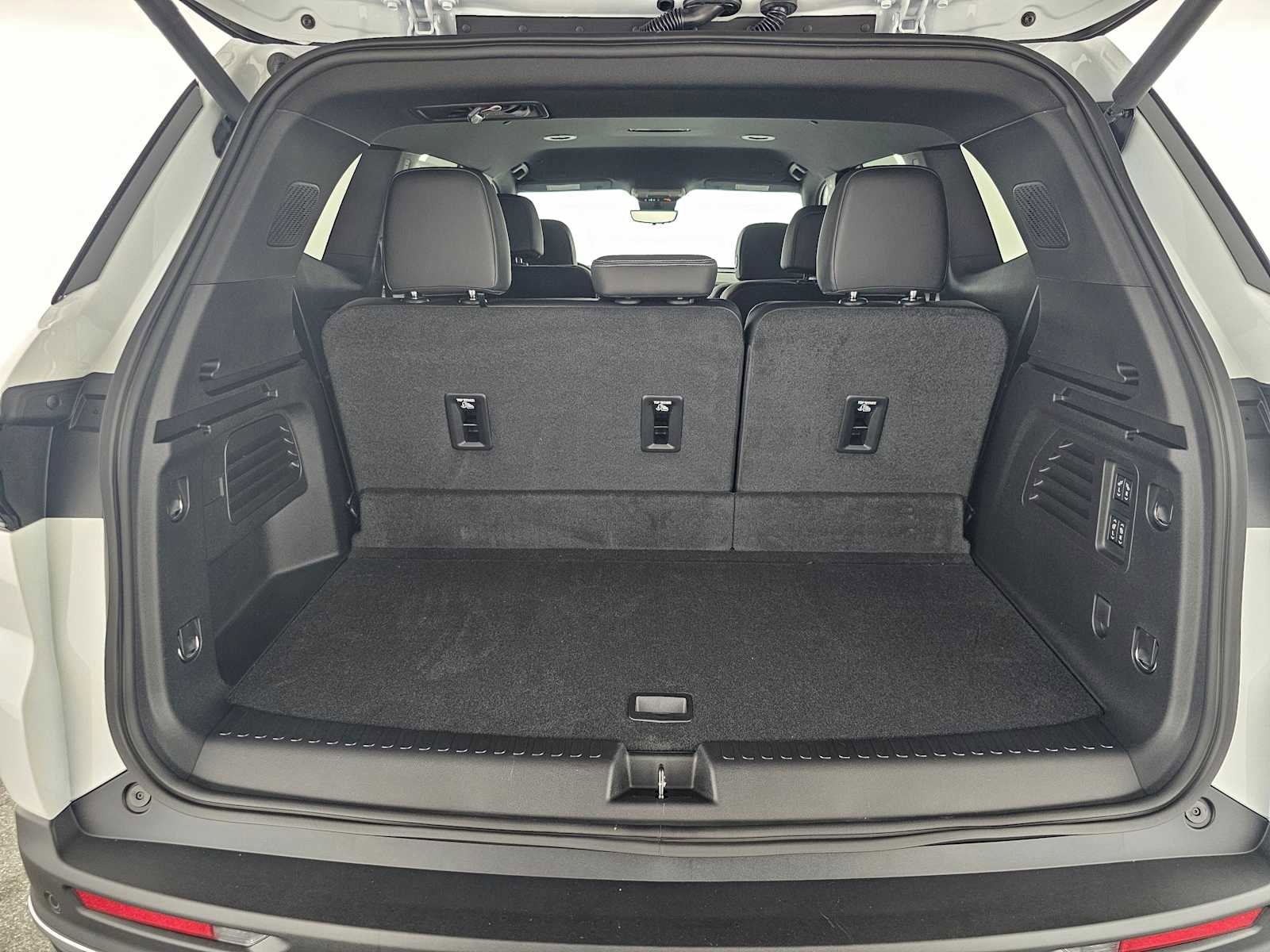 New 2026 Buick Enclave Preferred w/ Power Package image 11