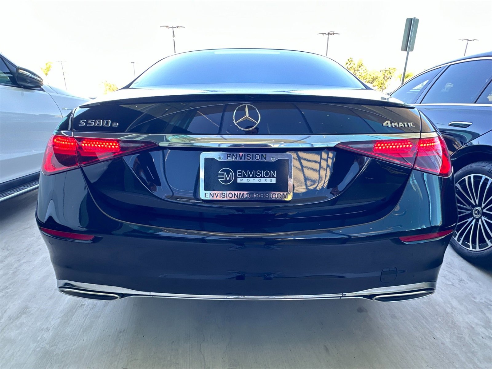 New 2024 Mercedes-Benz S 580e 4MATIC Sedan image 4