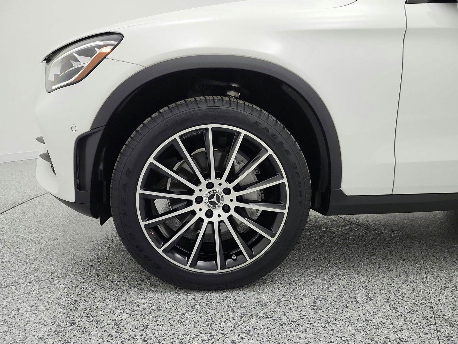 Used 2021 Mercedes-Benz GLC 300 4MATIC Coupe image 24