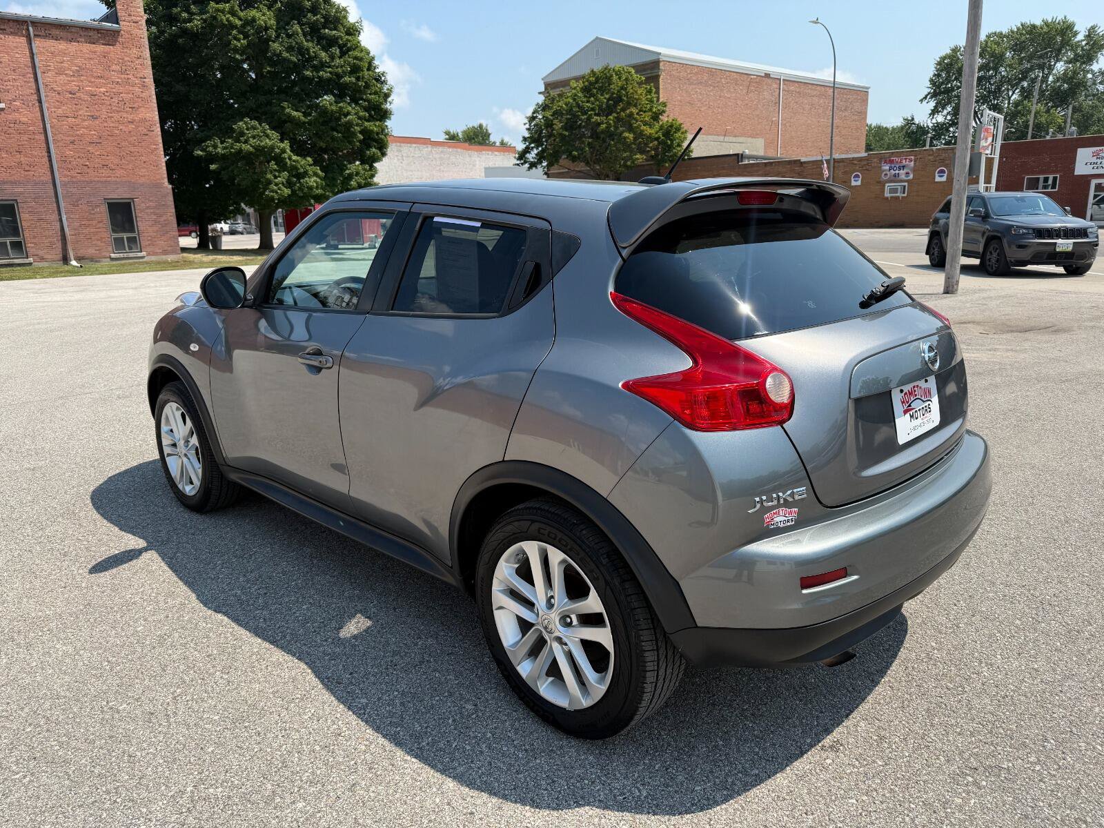 Used 2014 Nissan Juke SV w/ Navigation Package AWD/4WD image 7