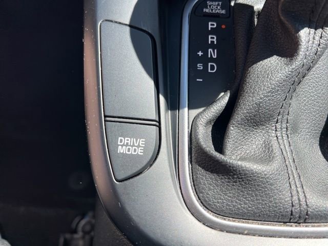 Certified 2024 Kia Soul LX w/ Option Group 015 image 19