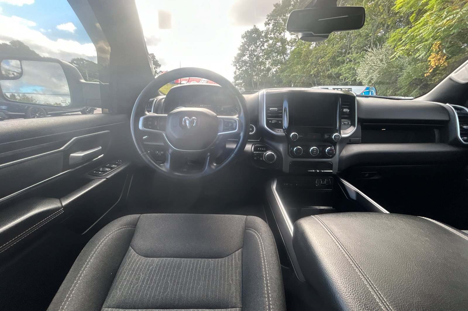 Used 2019 RAM 1500 Big Horn AWD/4WD image 14