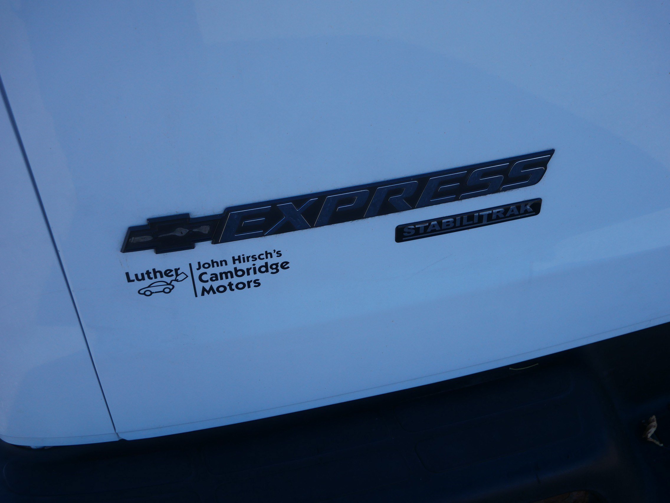 Used 2016 Chevrolet Express 3500 Extended RWD image 18