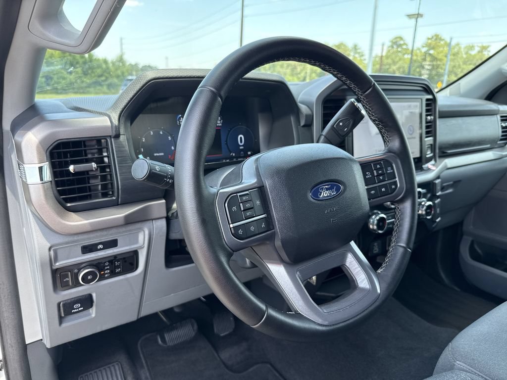 Used 2025 Ford F150 XLT w/ Equipment Group 301A Standard AWD/4WD image 13