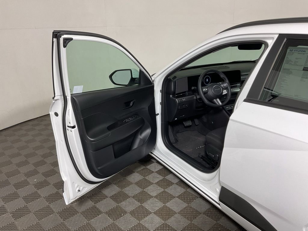 New 2025 Hyundai Kona SEL image 17