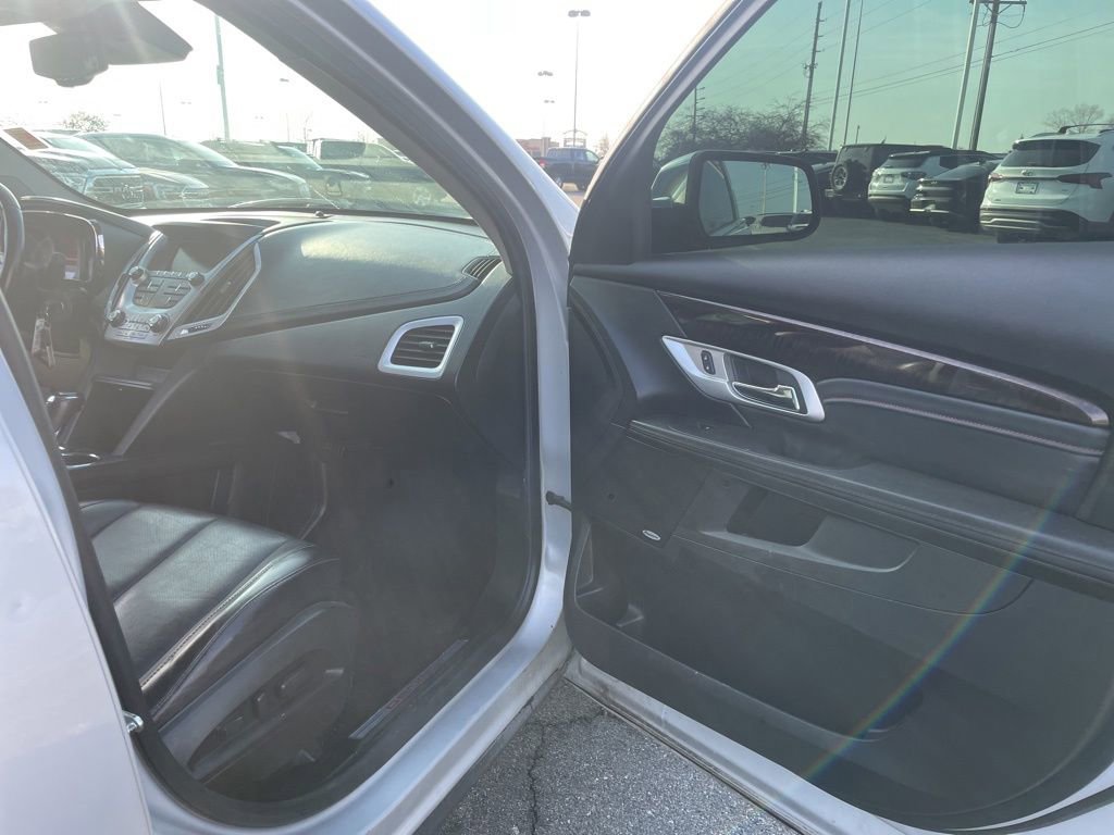 Used 2017 GMC Terrain Denali image 34