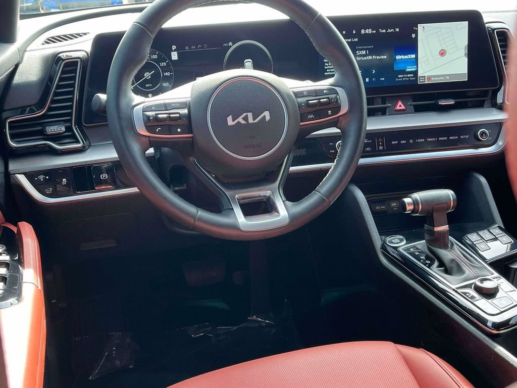 Used 2024 Kia Sportage SX FWD image 2