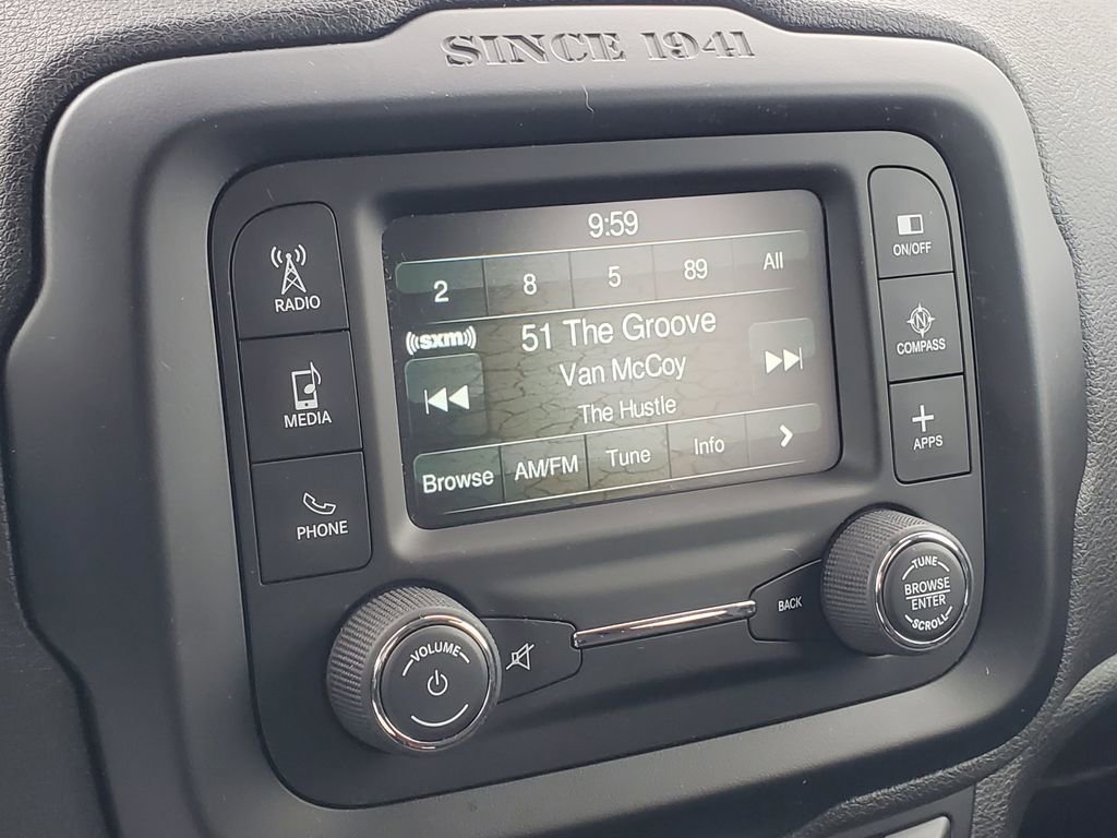 Used 2016 Jeep Renegade Trailhawk w/ Cold Weather Group image 25