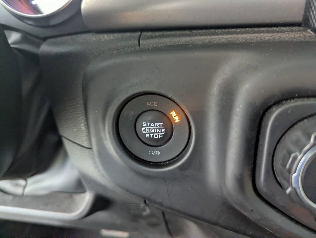 Certified 2022 Jeep Wrangler Unlimited Sport image 26