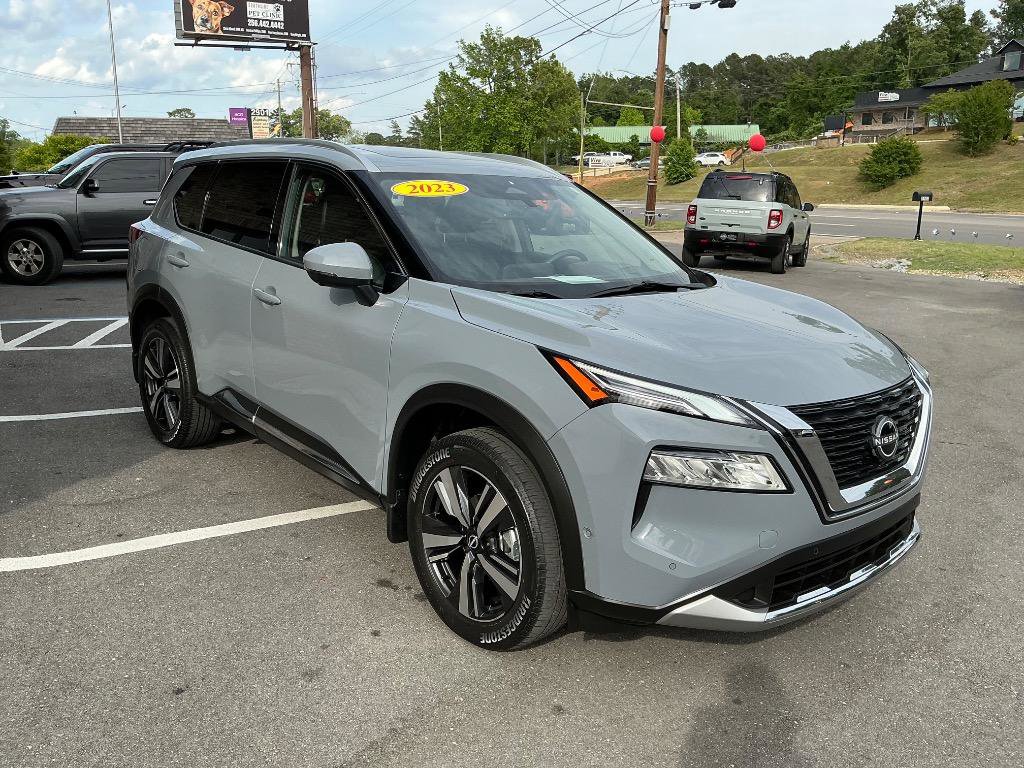 Used 2023 Nissan Rogue Platinum w/ Platinum Premium Package image 6