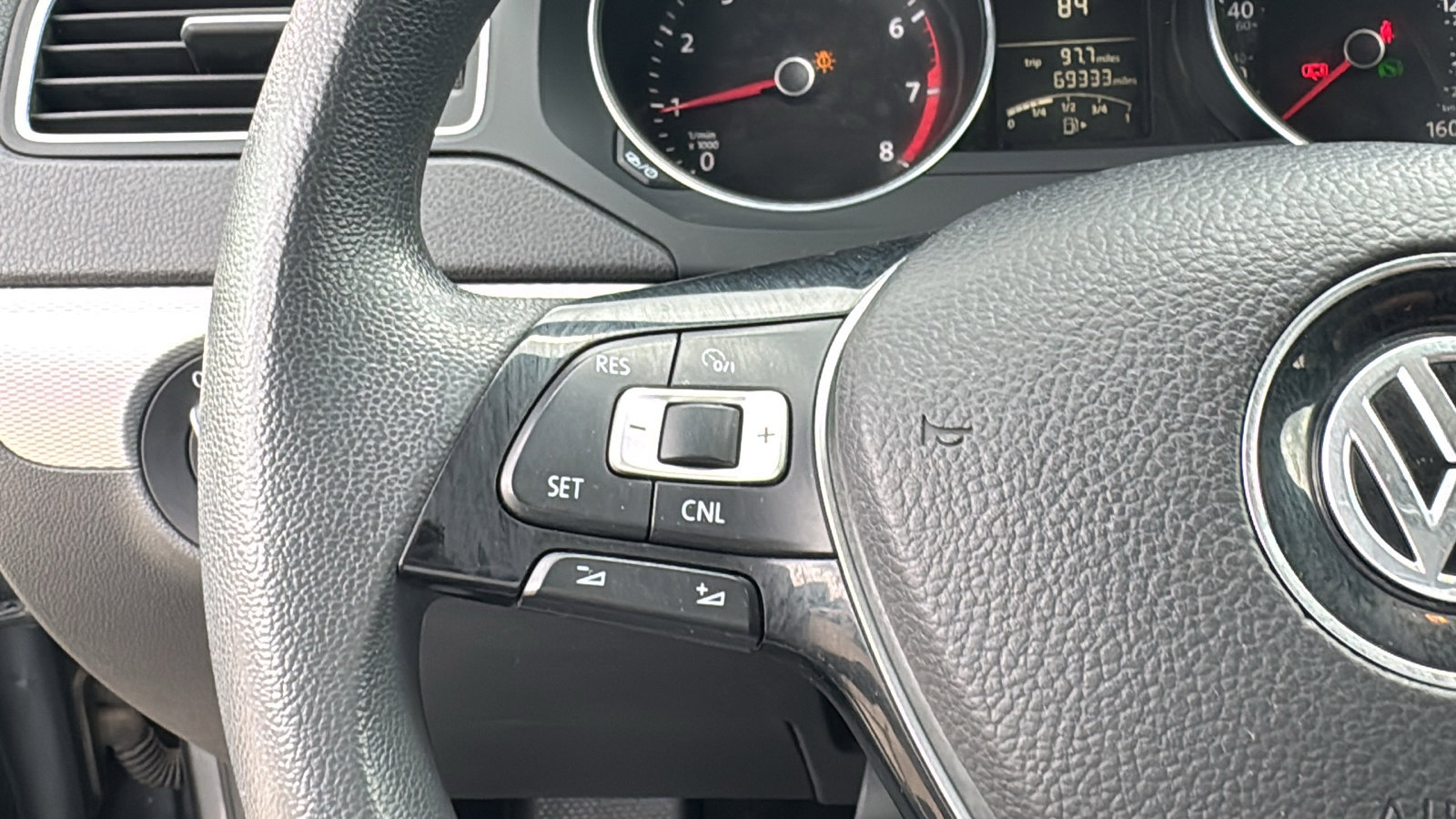 Used 2017 Volkswagen Jetta S FWD image 22