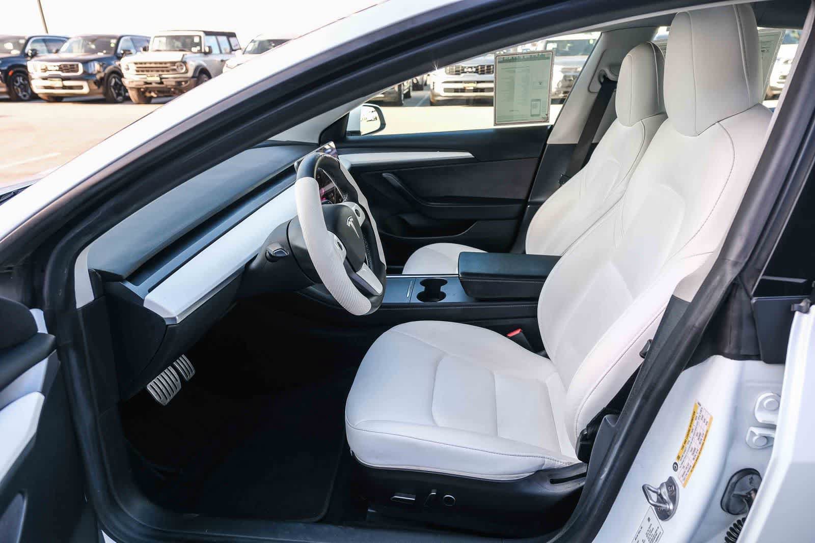 Used 2022 Tesla Model 3 Performance AWD/4WD image 18