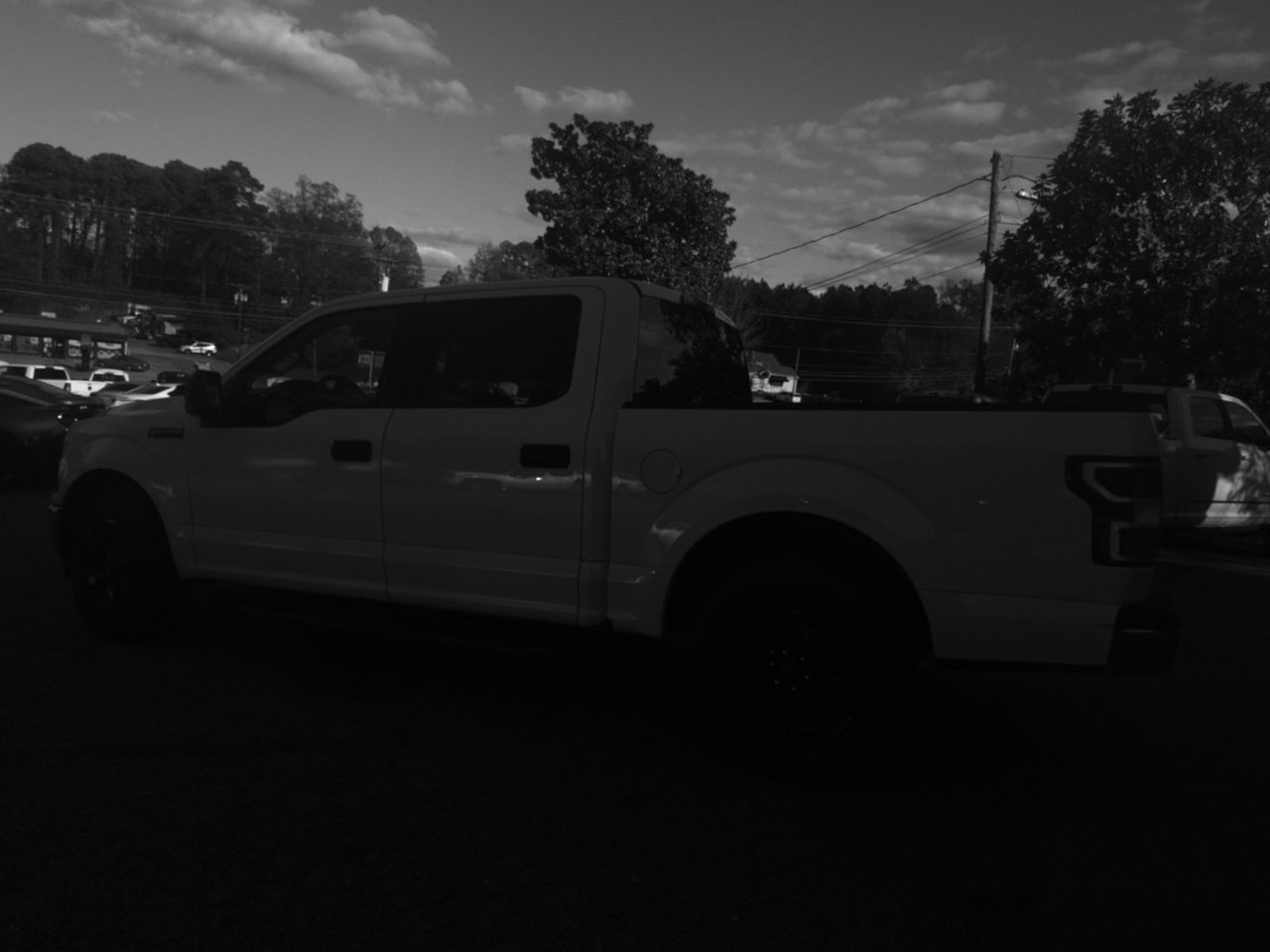 Used 2018 Ford F150 XLT image 12