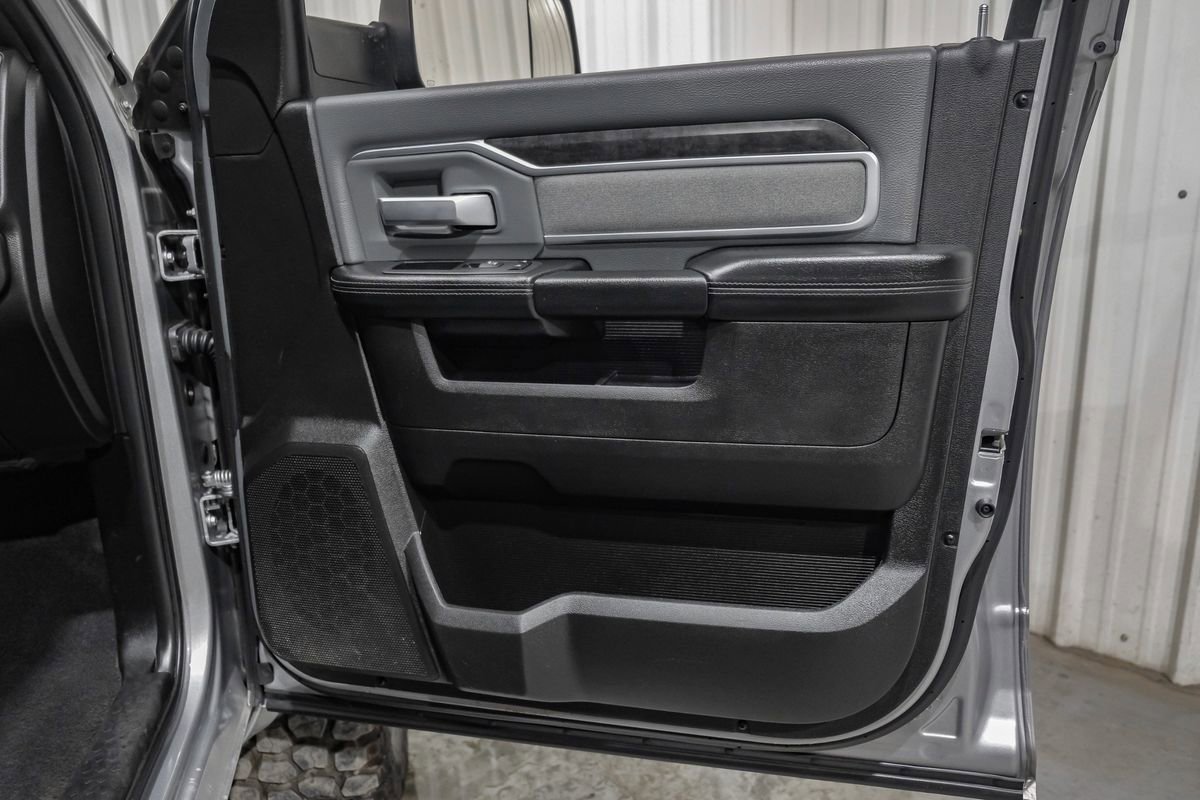 Used 2022 RAM 3500 Lone Star image 46