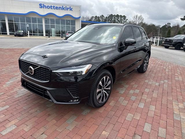 Used 2024 Volvo XC60 B5 Core w/ Protection Package Premier image 31