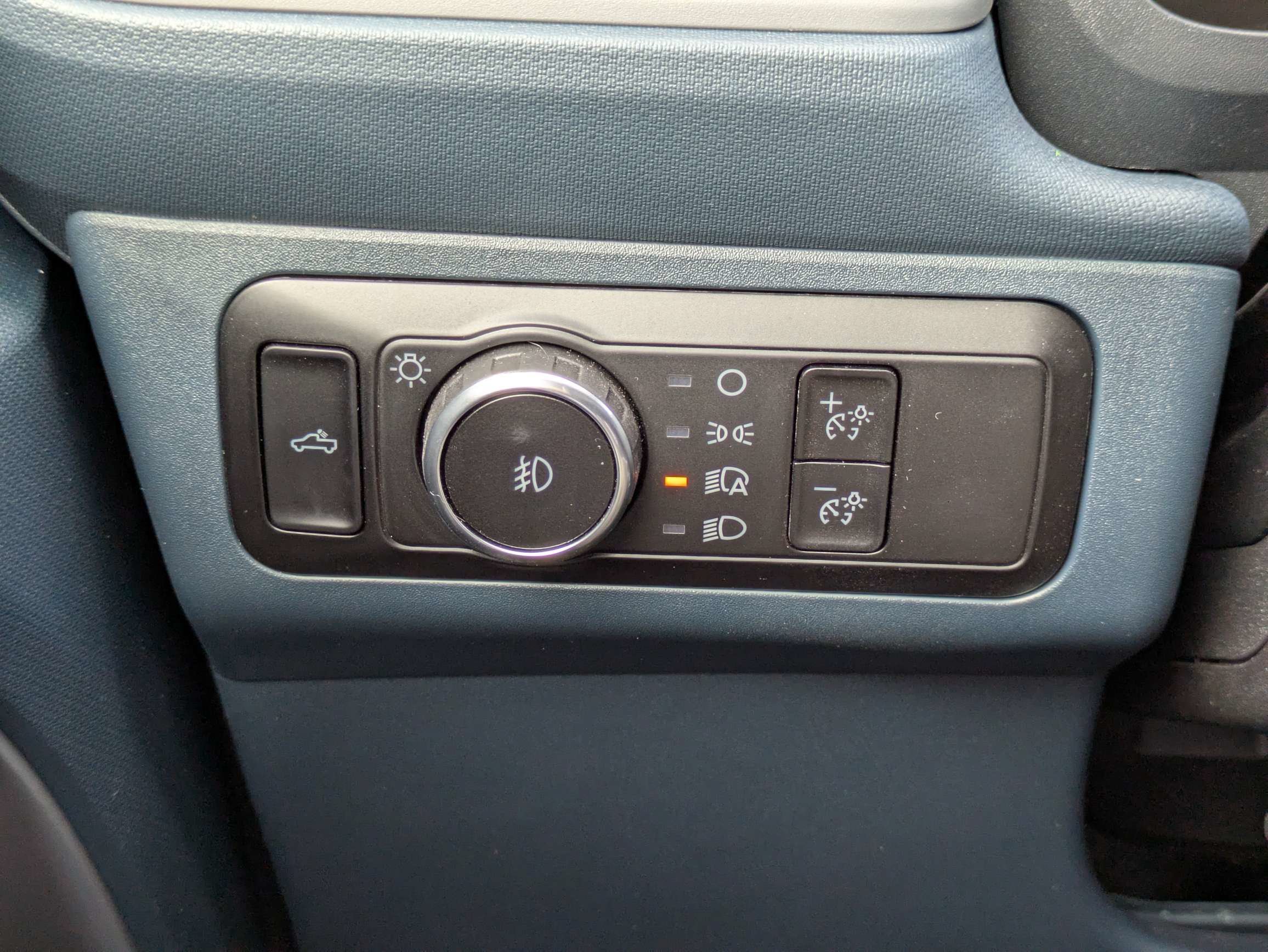 Used 2025 Ford Maverick Lobo AWD/4WD image 37