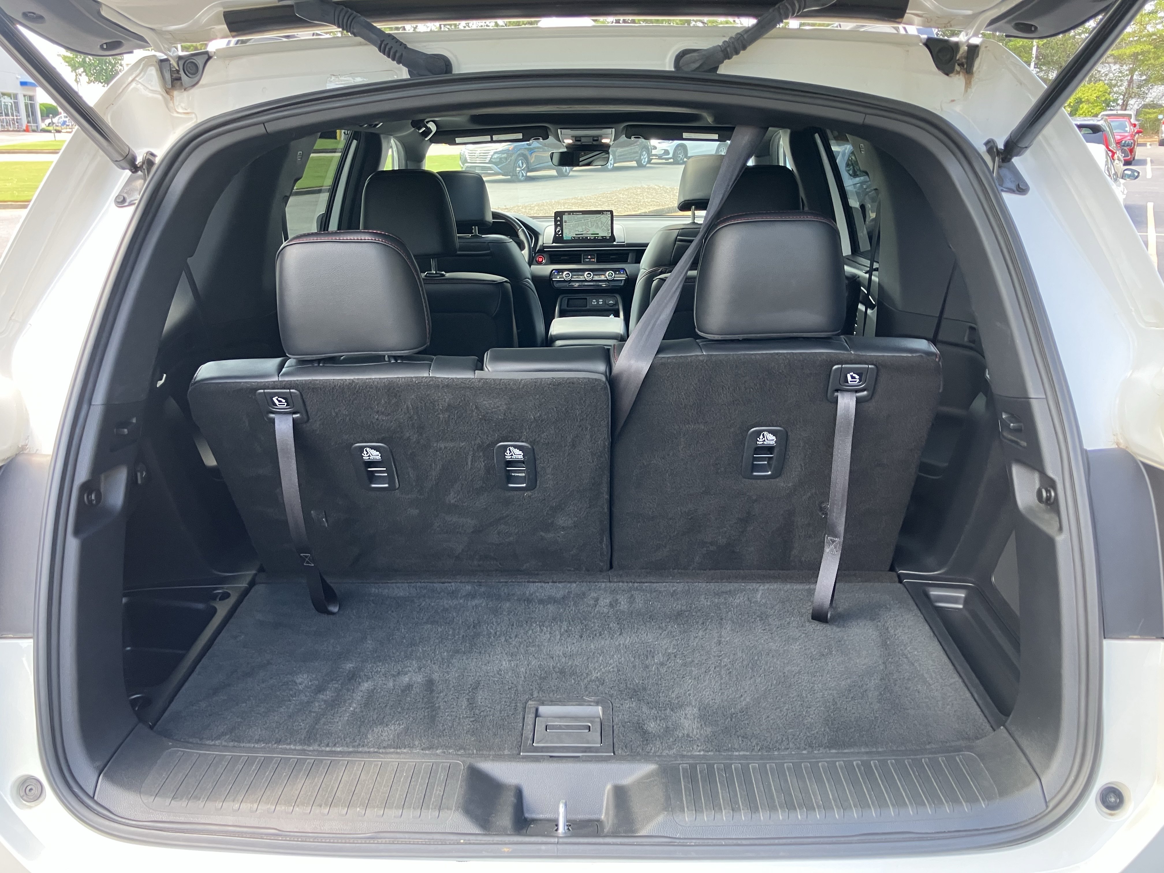 Certified 2025 Honda Pilot Black Edition image 37