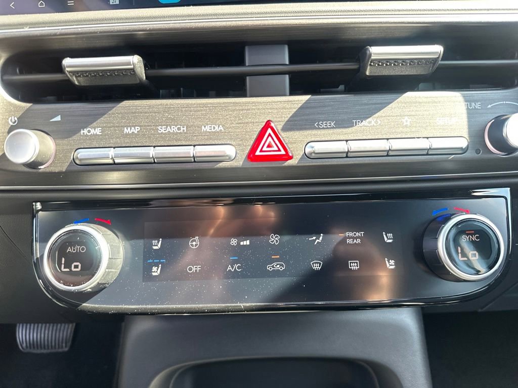 New 2026 Hyundai Palisade Calligraphy FWD image 23