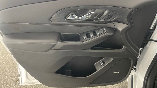 Used 2024 Chevrolet Traverse High Country image 34