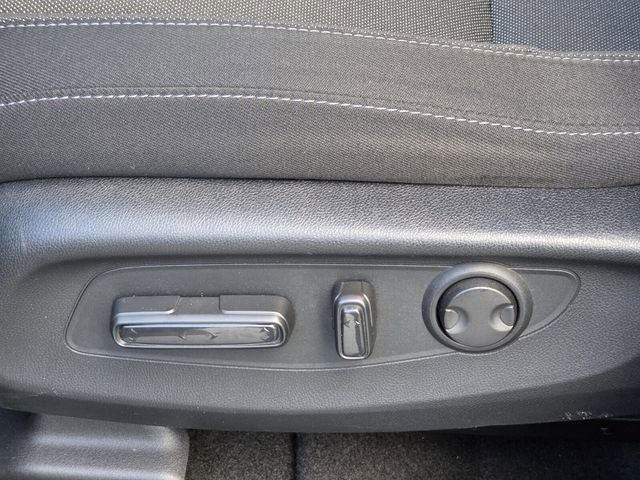 Used 2025 Honda CR-V EX image 12
