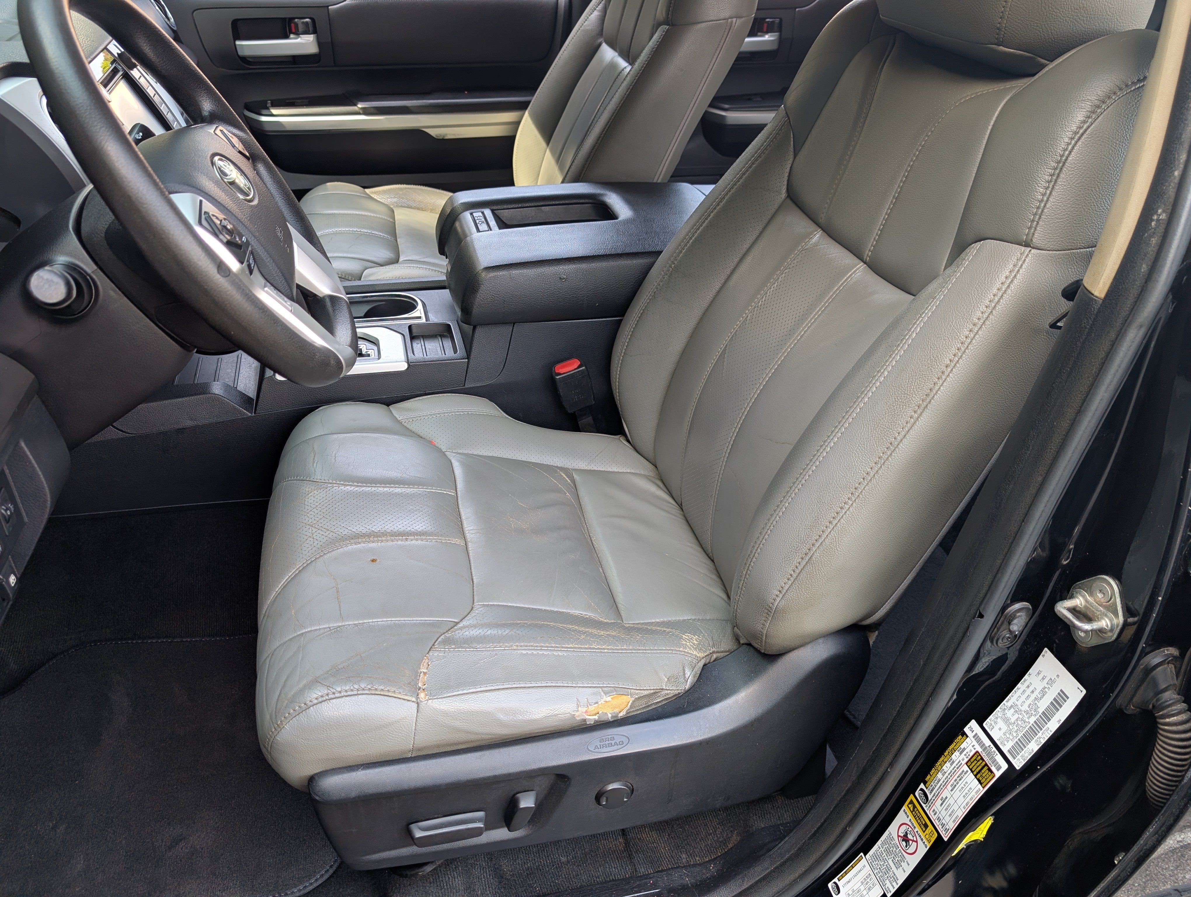 Used 2016 Toyota Tundra SR5 w/ SR5 Upgrade Package AWD/4WD image 16