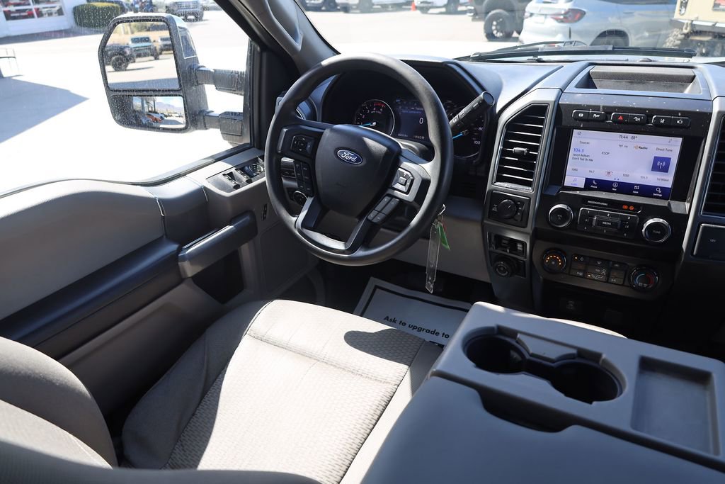 Used 2021 Ford F350 XLT w/ XLT Premium Package AWD/4WD image 18