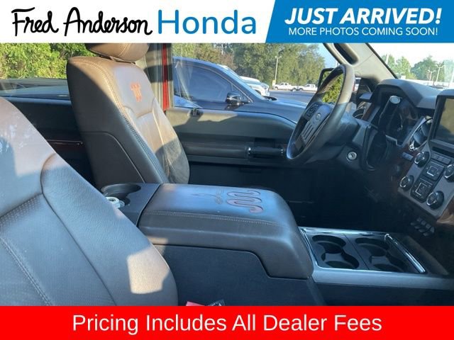 Used 2015 Ford F250 King Ranch w/ FX4 Off-Road Package AWD/4WD image 4