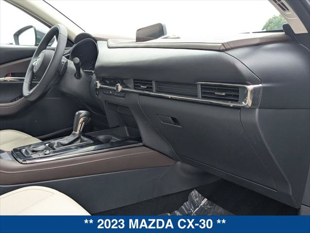 Used 2023 MAZDA CX-30 AWD 2.5 S w/ Premium Package image 22