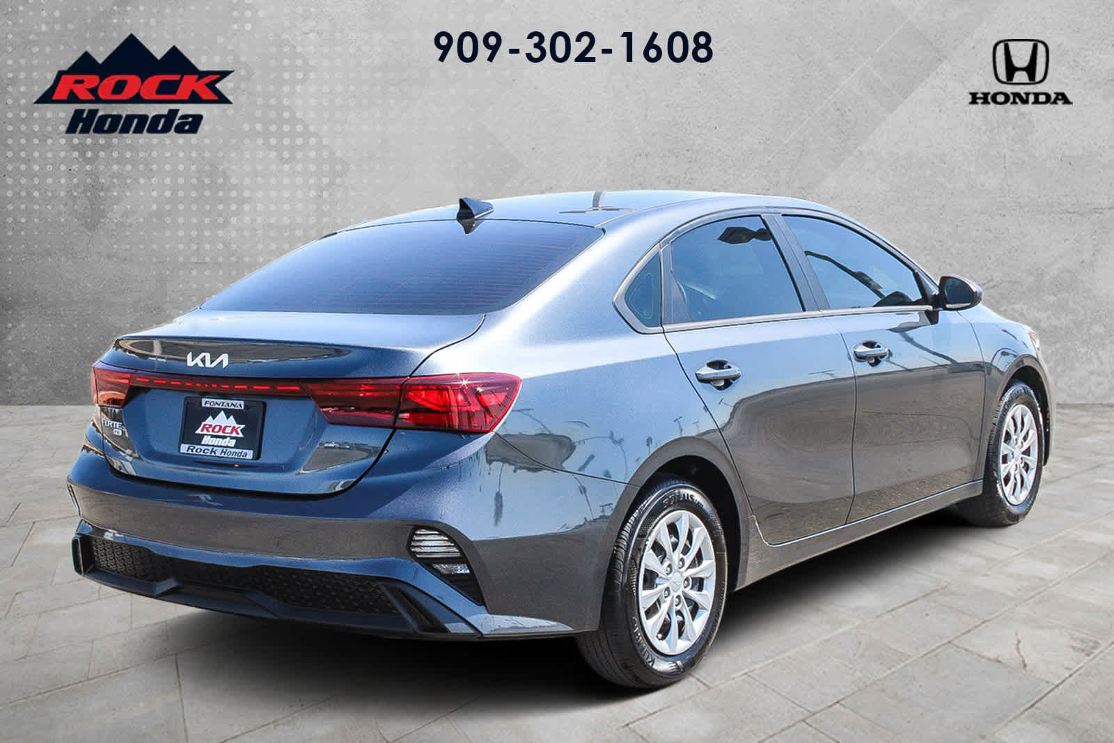 Used 2023 Kia Forte LX FWD image 6
