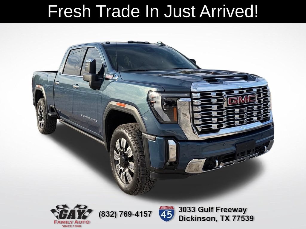 Used 2025 GMC Sierra 2500 Denali w/ Technology Package AWD/4WD image 1