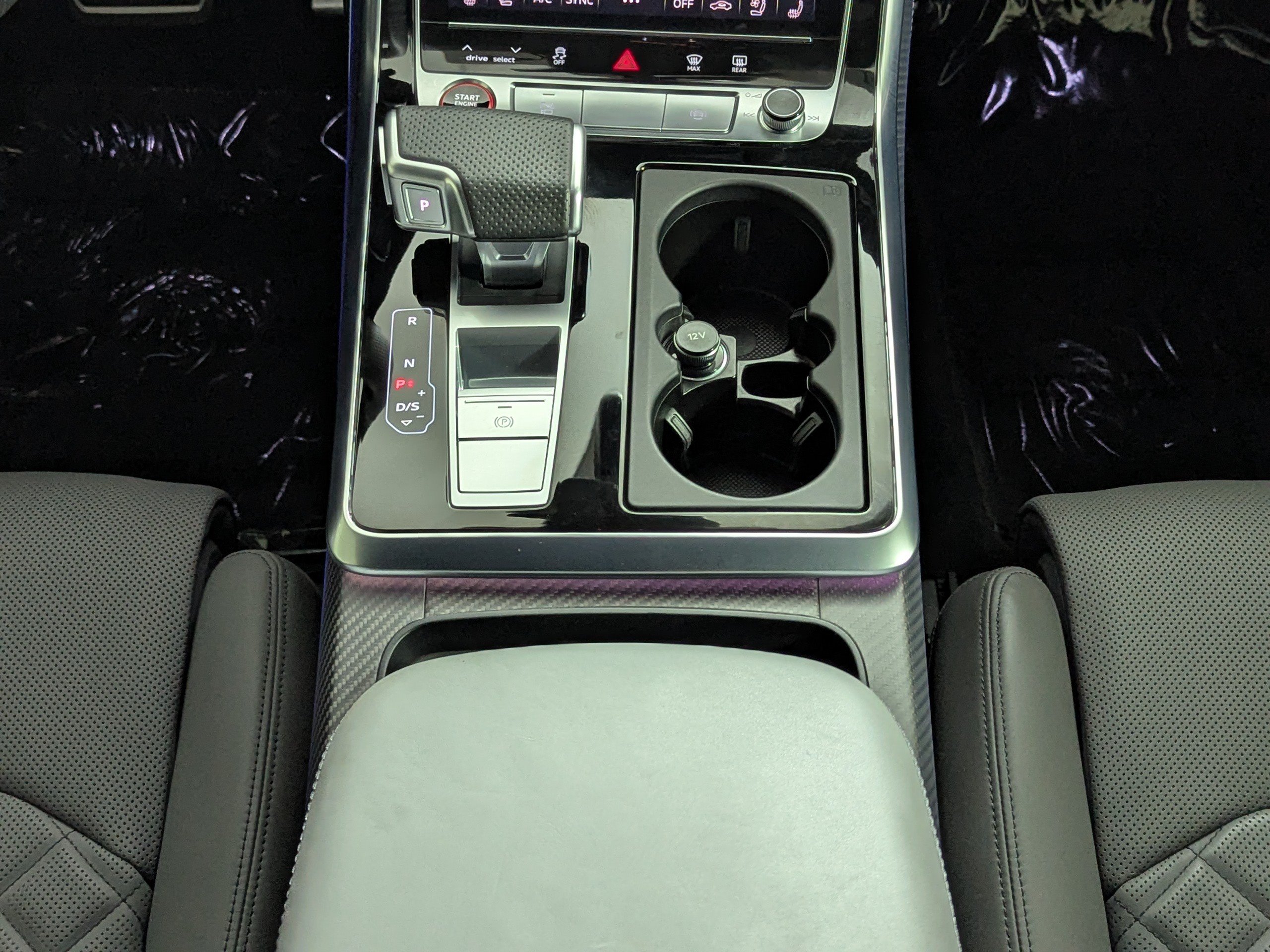 Used 2024 Audi SQ8 Premium Plus AWD/4WD image 17