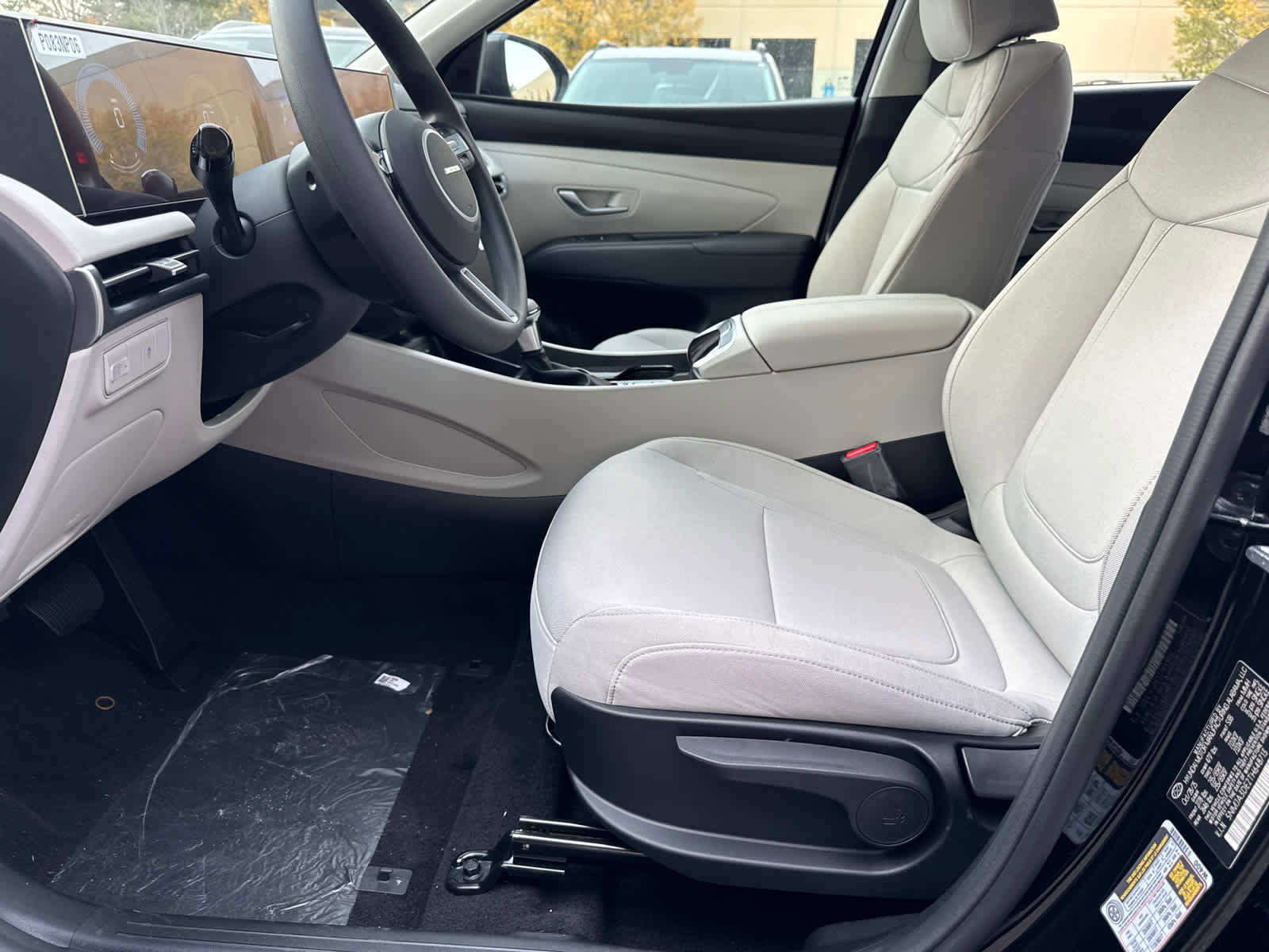 New 2026 Hyundai Tucson SE FWD image 9