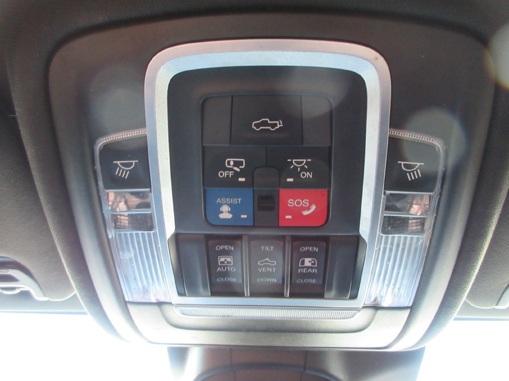 Used 2019 RAM 3500 Limited w/ Max Tow Package AWD/4WD image 35