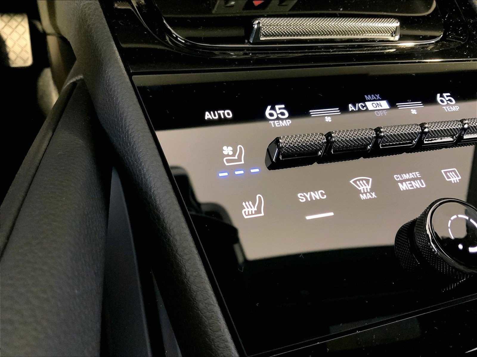 New 2026 Porsche Cayenne image 25