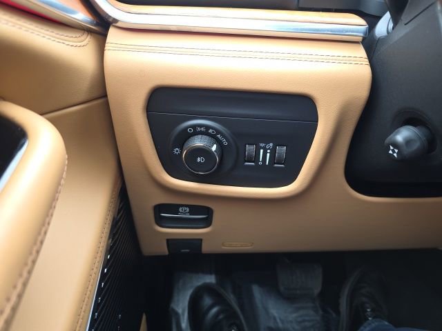 Used 2024 Jeep Grand Cherokee L Summit image 21