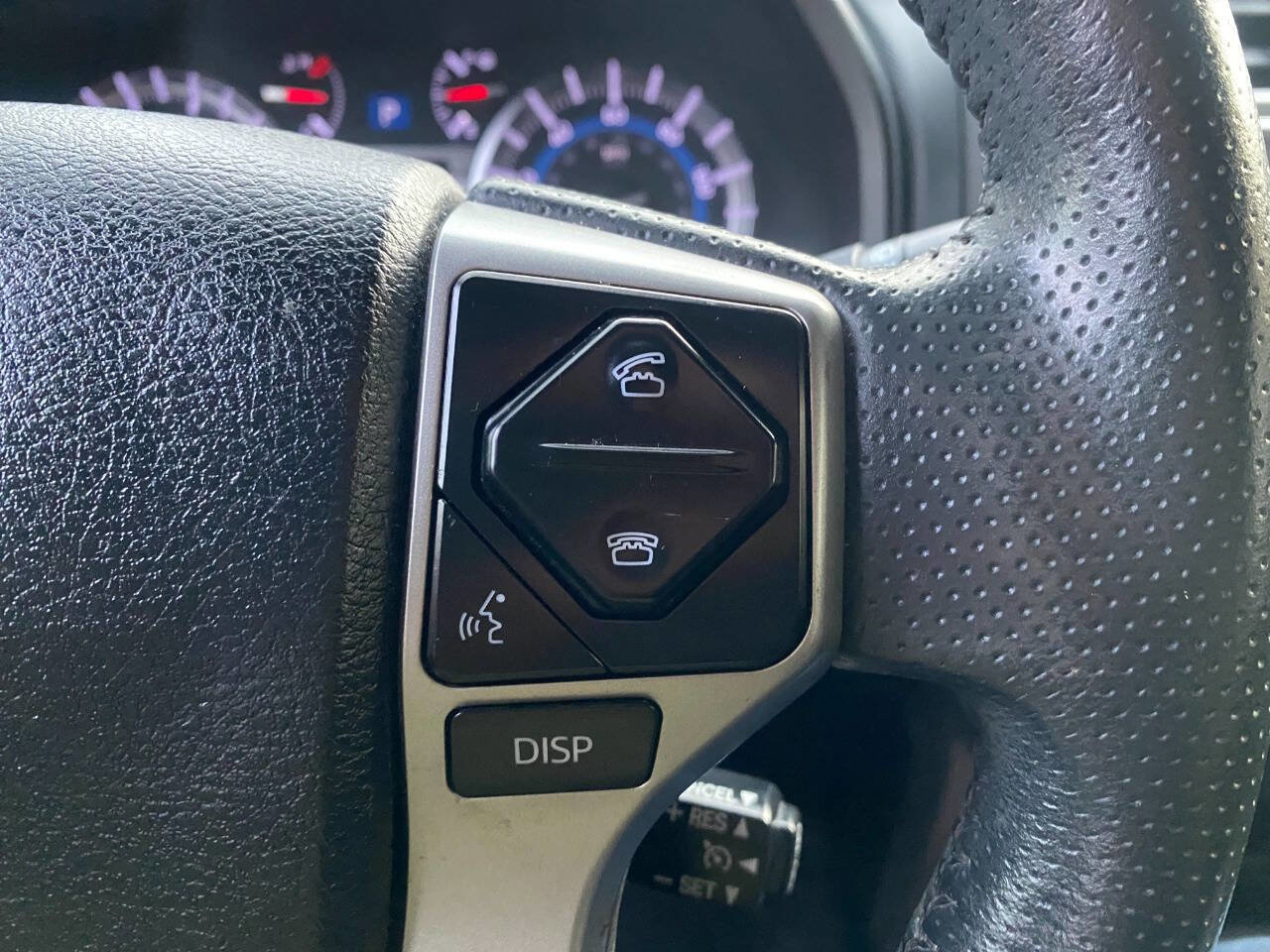 Used 2017 Toyota 4Runner SR5 Premium image 20