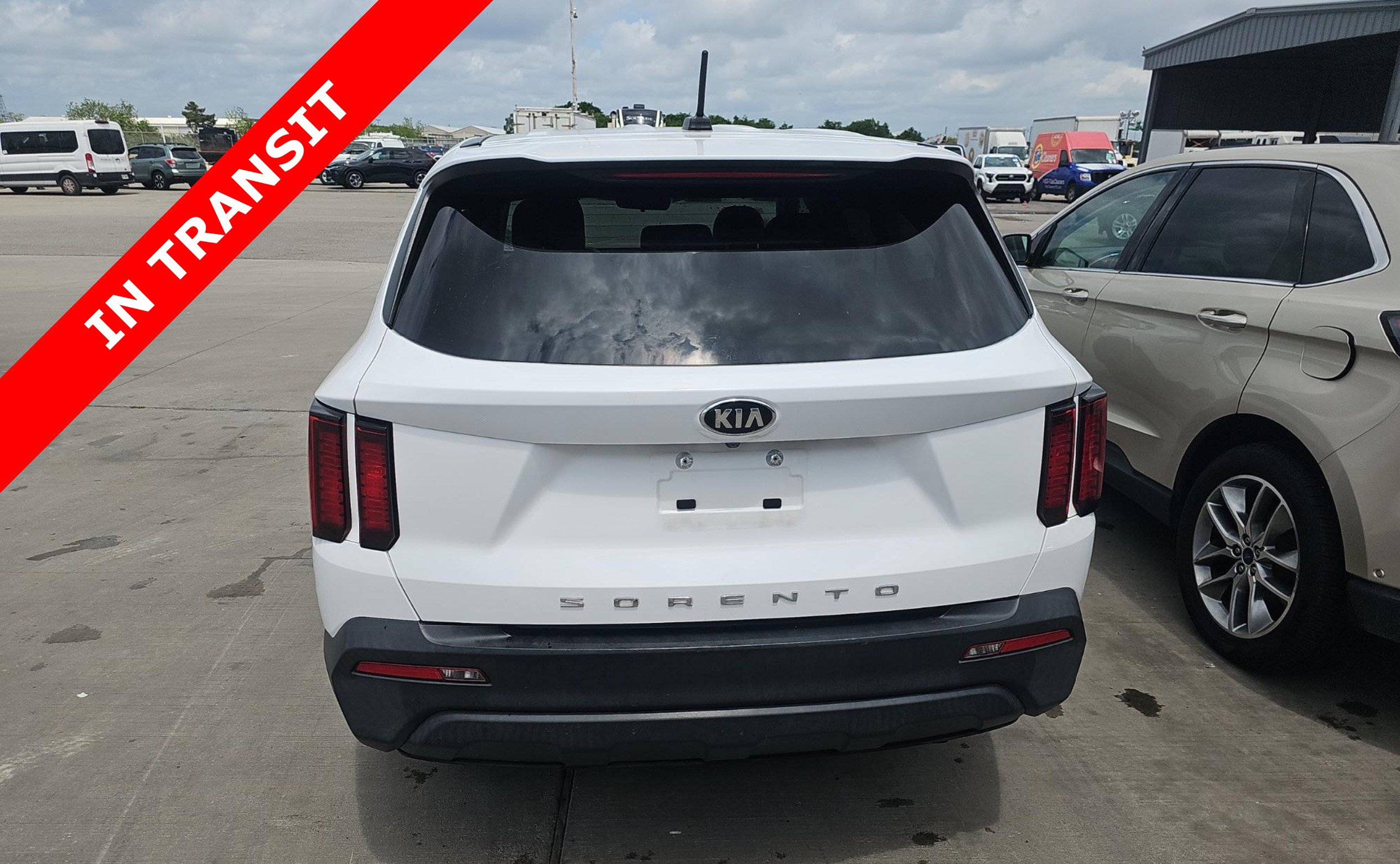 Used 2021 Kia Sorento LX FWD image 7