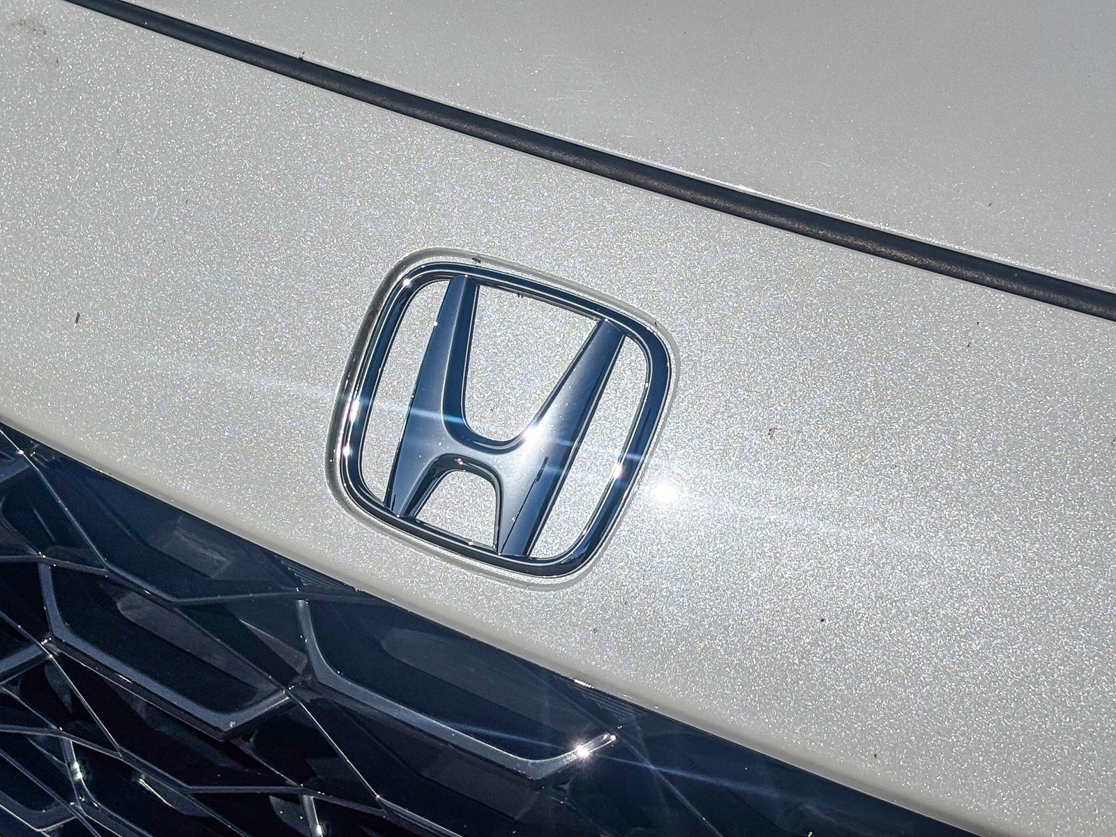 Used 2024 Honda HR-V EX-L image 10