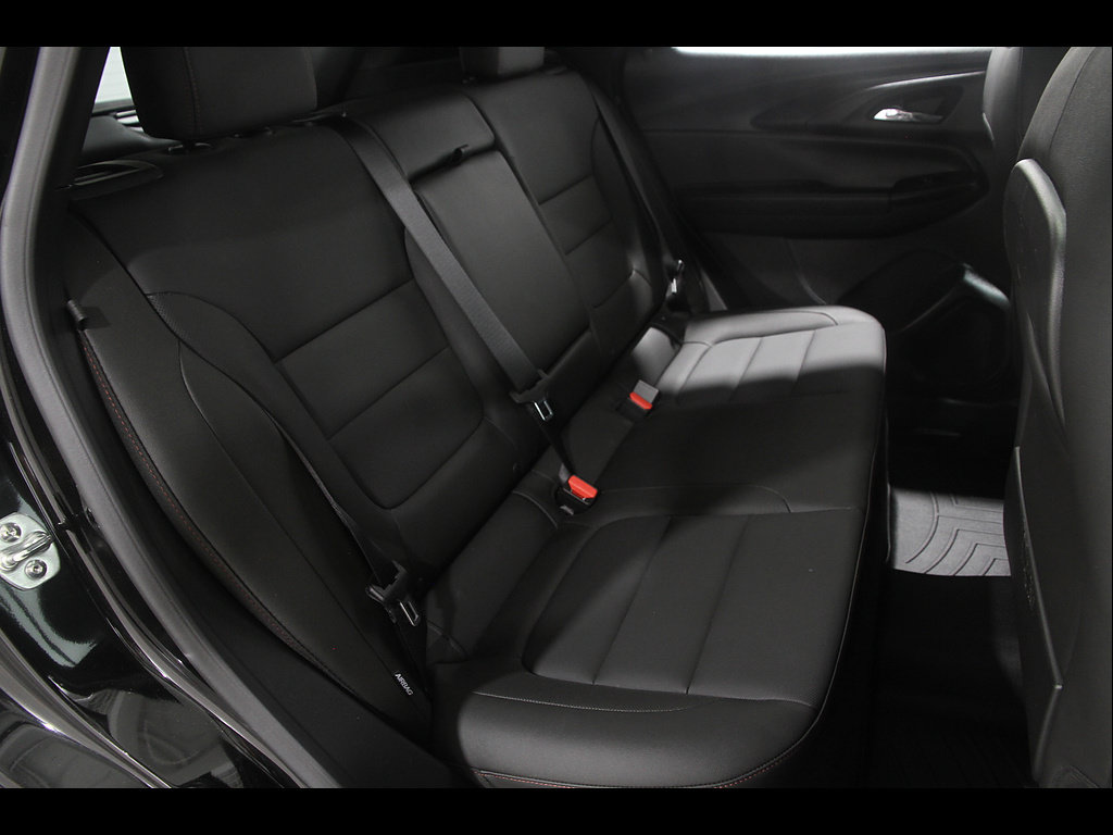 Used 2025 Chevrolet TrailBlazer RS w/ Convenience Package AWD/4WD image 19