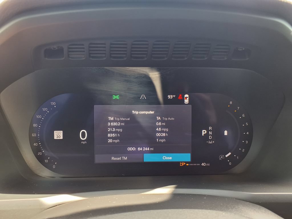 Used 2023 Volvo XC90 B6 Plus AWD/4WD image 33