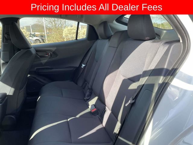 Used 2026 Toyota Prius LE AWD/4WD image 16