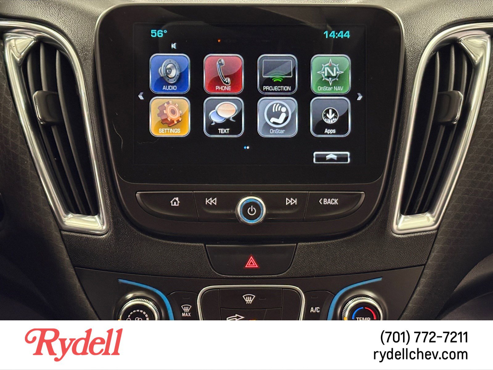 Used 2018 Chevrolet Malibu LT FWD image 20