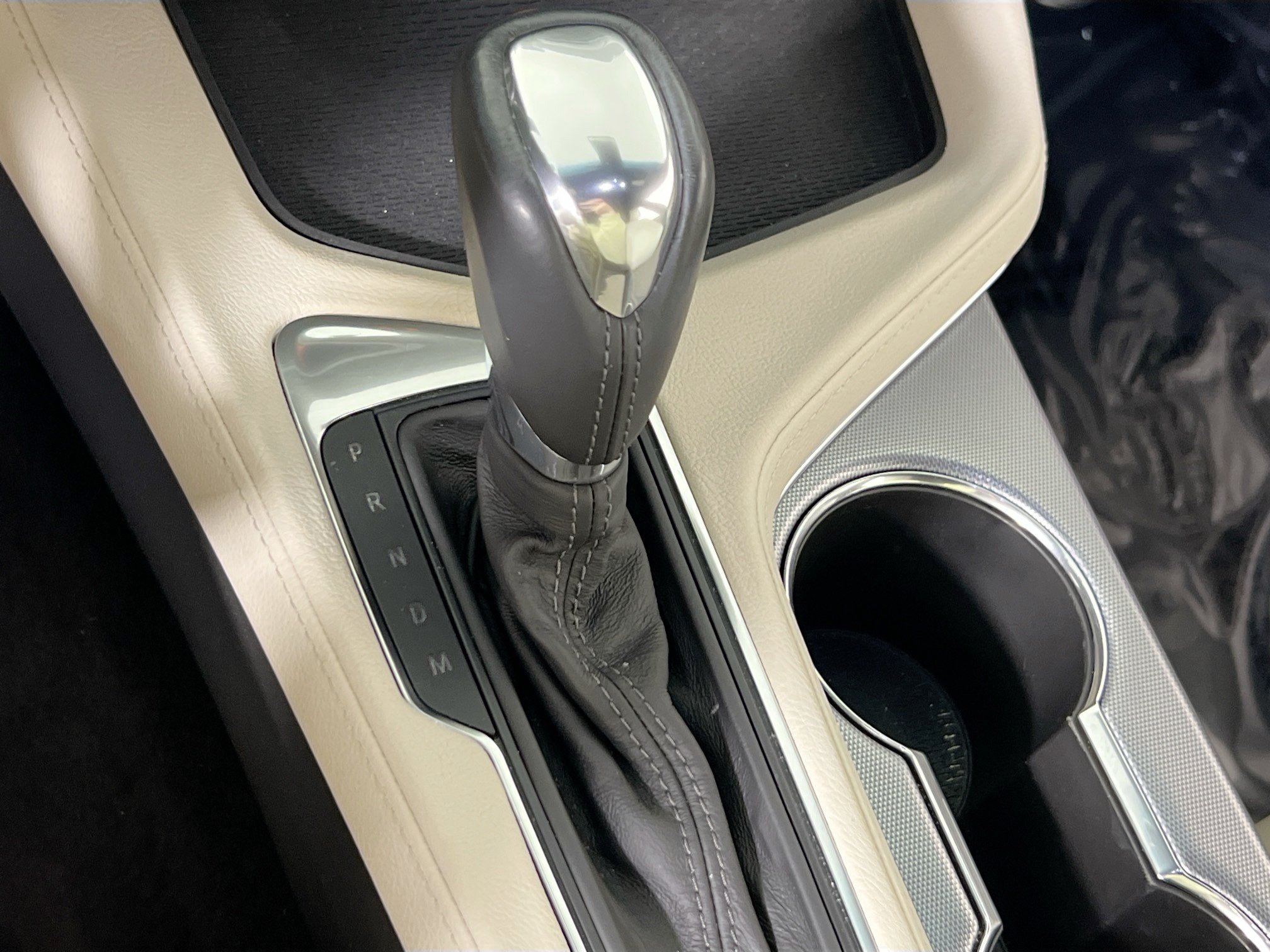 Used 2020 Cadillac CT4 Premium Luxury RWD image 16