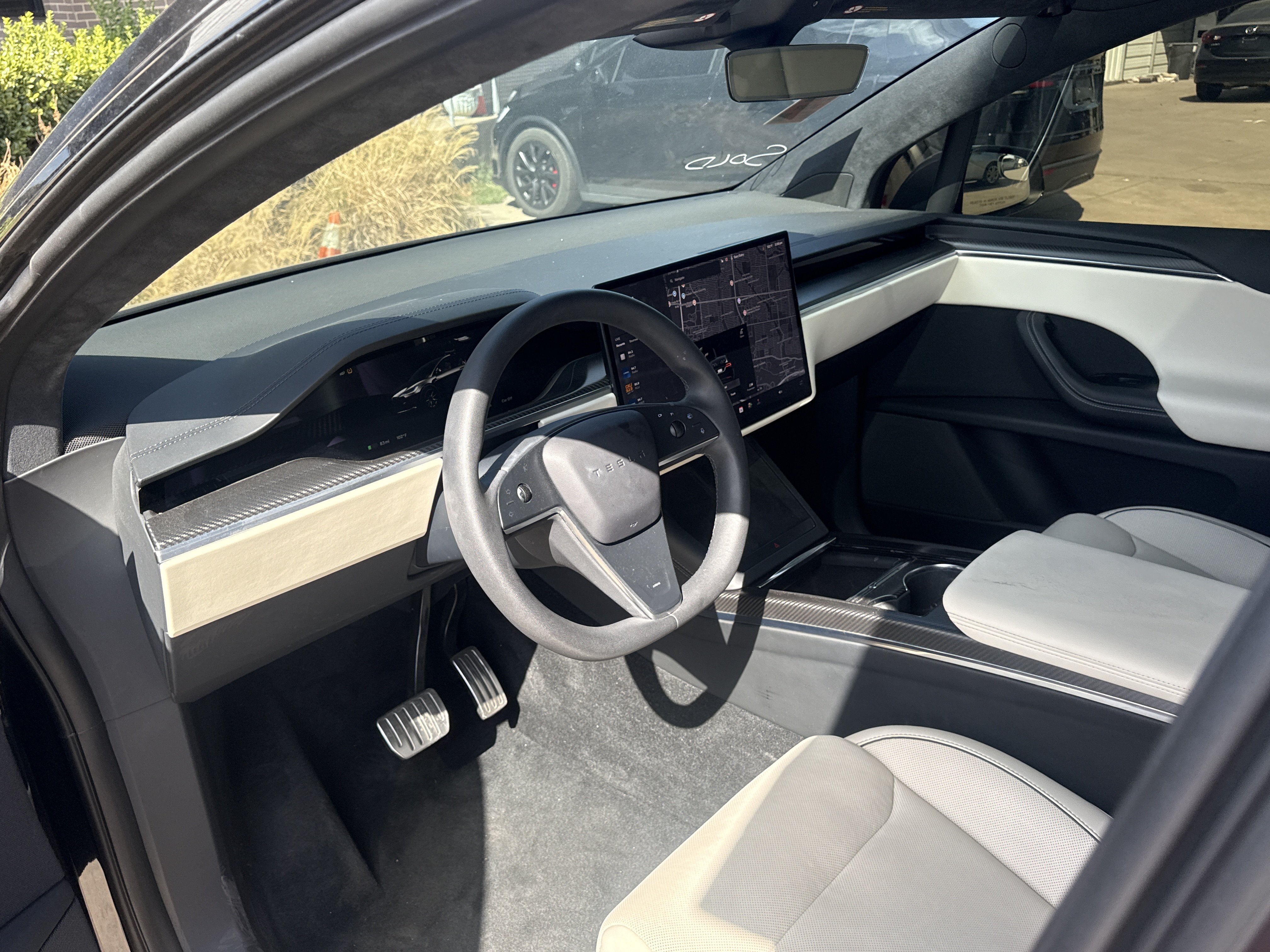 Used 2024 Tesla Model X Plaid AWD/4WD image 9