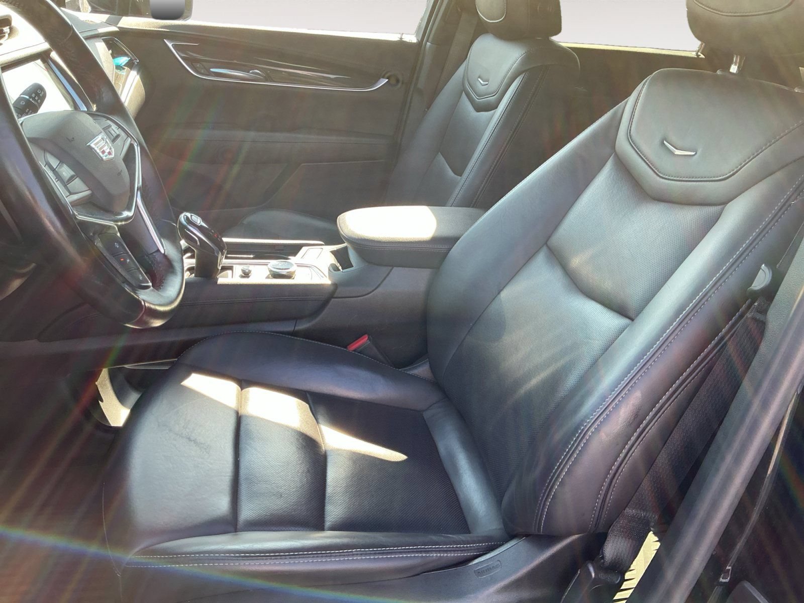 Used 2022 Cadillac XT5 Premium Luxury FWD image 9