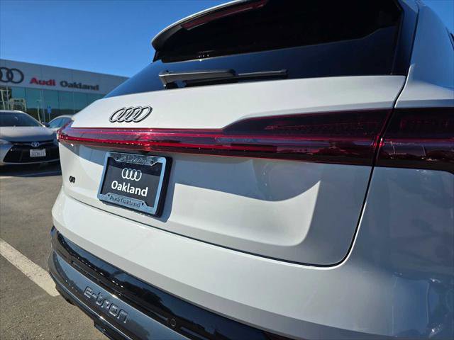Used 2024 Audi Q8 e-tron Premium Plus image 15